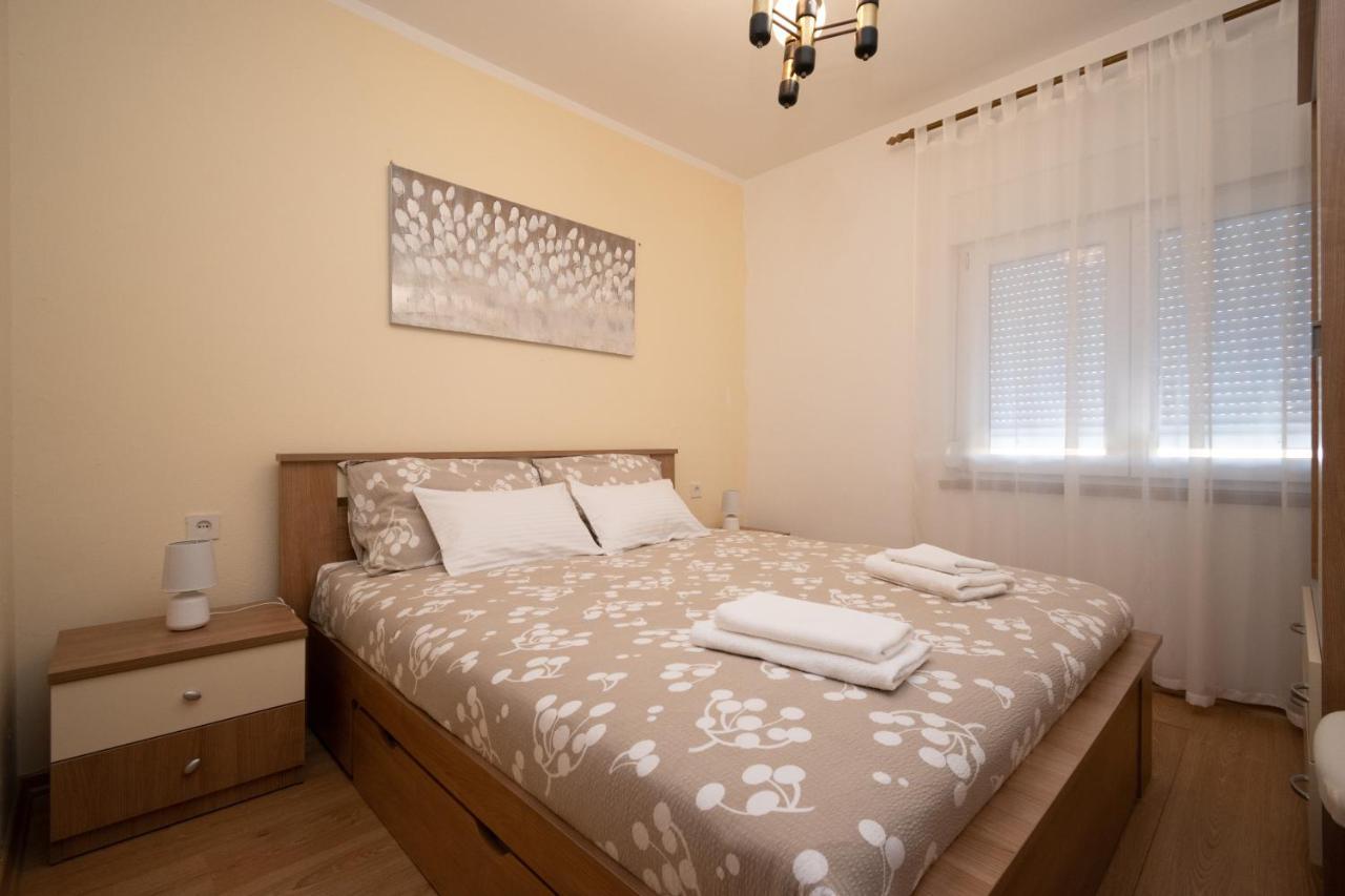 Apartments With A Parking Space Povljana, Pag - 6298 Ngoại thất bức ảnh