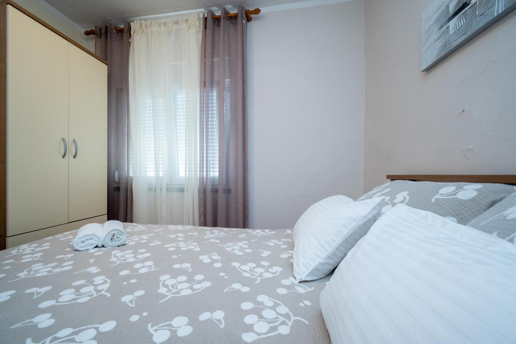 Apartments With A Parking Space Povljana, Pag - 6298 Phòng bức ảnh